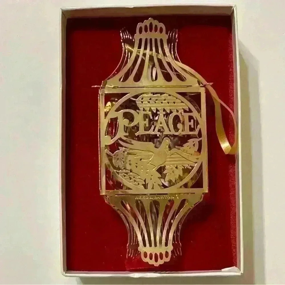 Reed & Barton 20k Gold Plated Ornament- 1977 Christmas Holiday Peace w Dove - Picture 5 of 16